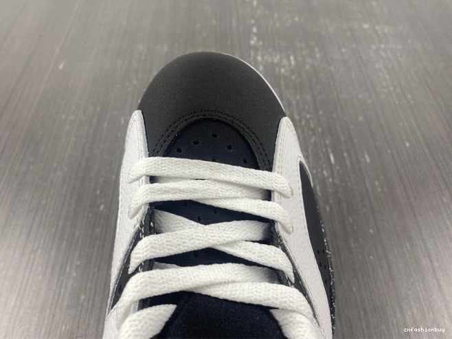 384664-101 6 Jordan Retro Oreo 1205